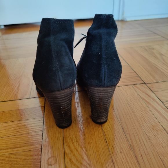 Ateliers Suede Black Heeled Booties - Picture 3 of 5